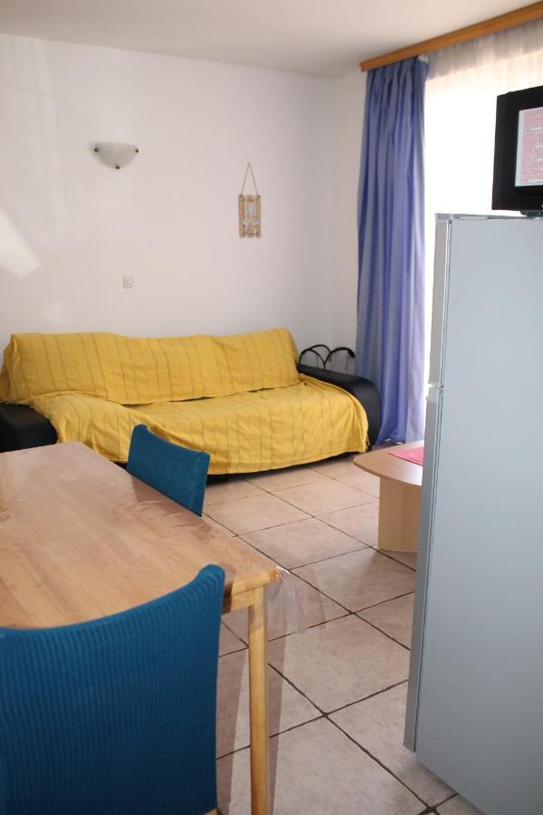 Apartments Neno Pula Ngoại thất bức ảnh