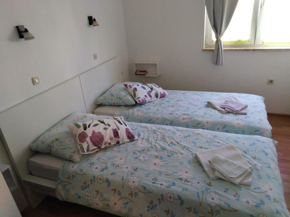 Apartments Neno Pula Ngoại thất bức ảnh