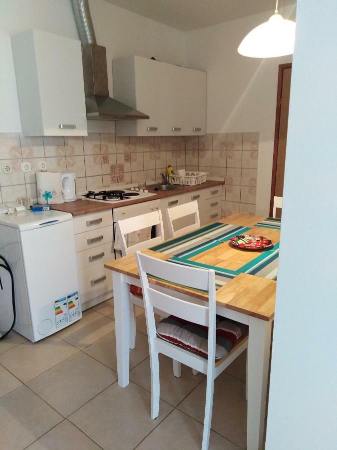 Apartments Neno Pula Ngoại thất bức ảnh